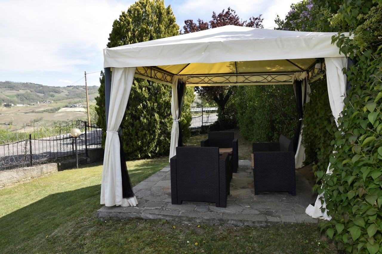 Casavacanzedezza Montecalvo Versiggia Exteriér fotografie