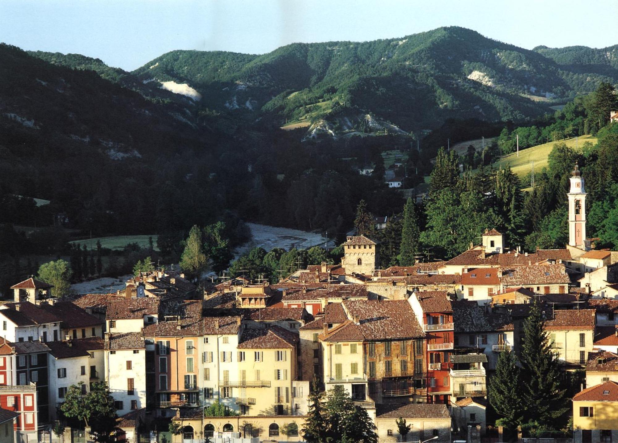 Casavacanzedezza Montecalvo Versiggia Exteriér fotografie