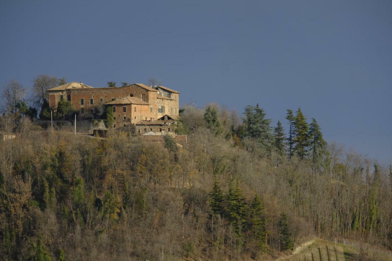Casavacanzedezza Montecalvo Versiggia Exteriér fotografie